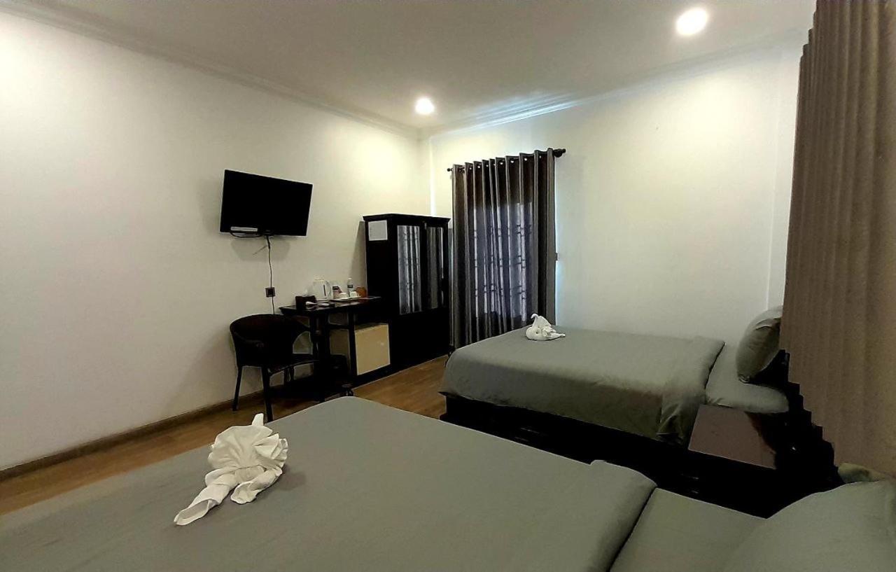 4 Rivers Hotel Phnom Penh Exterior foto