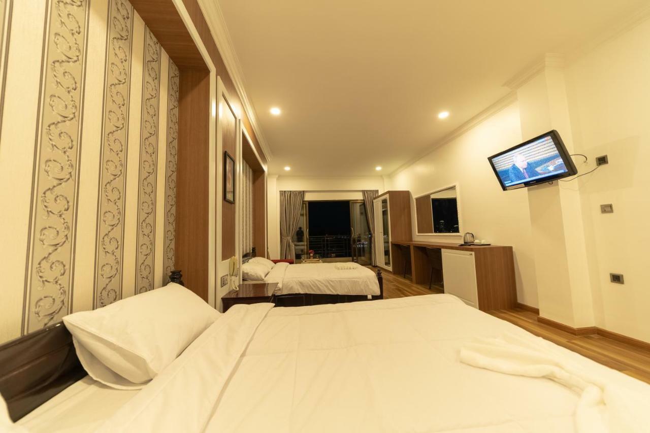 4 Rivers Hotel Phnom Penh Exterior foto